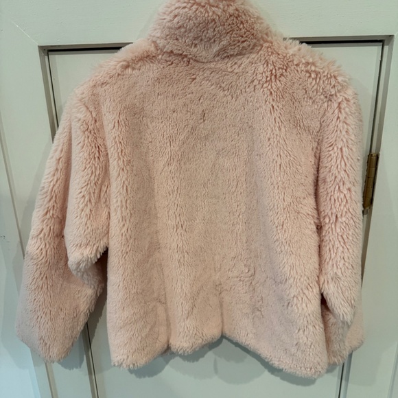 Girl Patagonia , Size L/12, Faux fur jacket;  Like-new - Picture 3 of 4